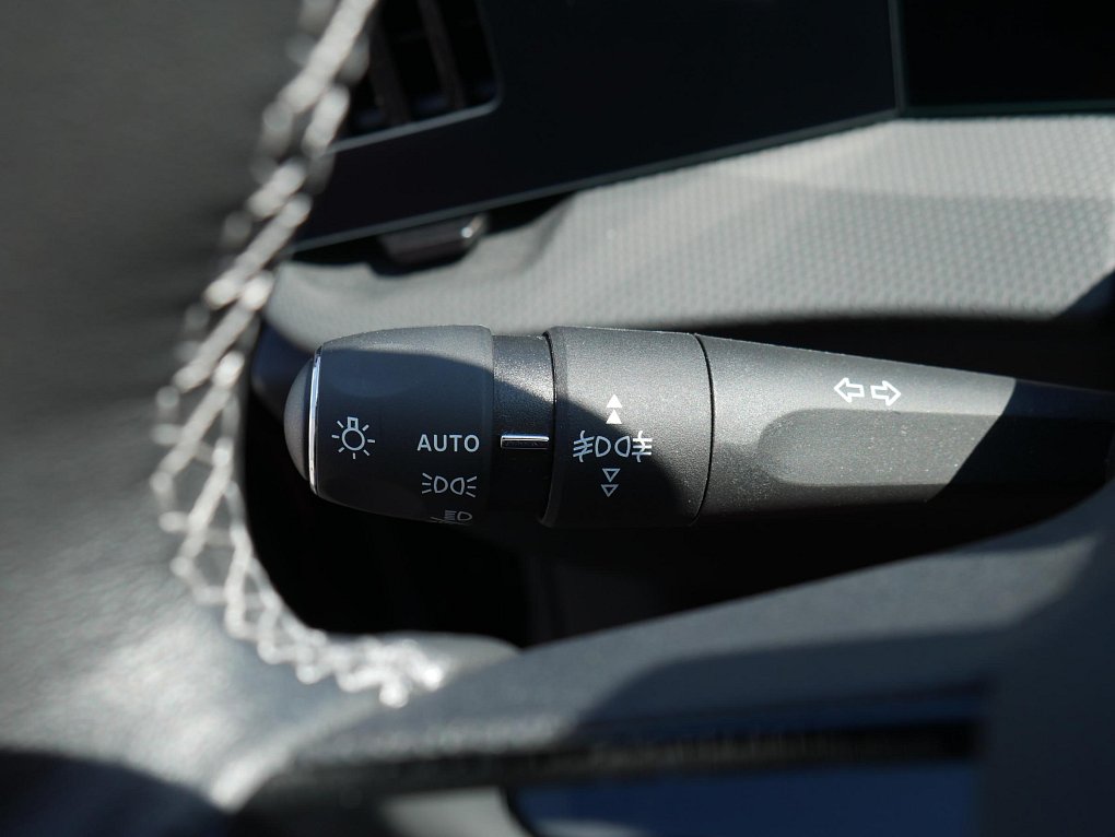 Opel Astra 1.2PT Elegance