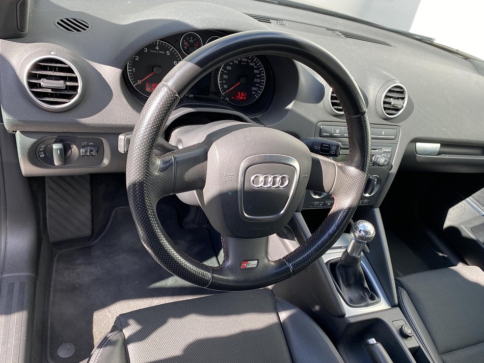 Audi A3 2.0 TFSi S-line