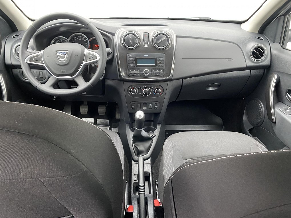 Dacia Sandero 1.0i 