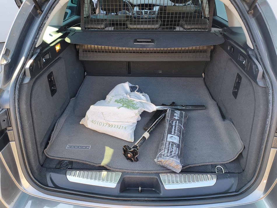 Renault Laguna 2.0 dCi  4Control