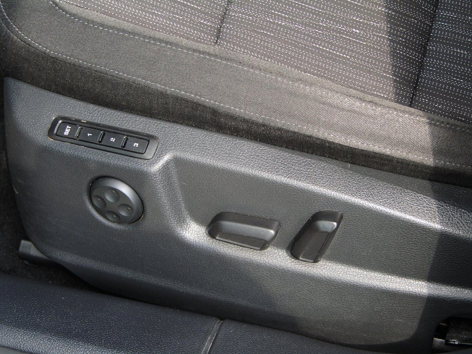 Škoda Superb II 2.0 TDi 