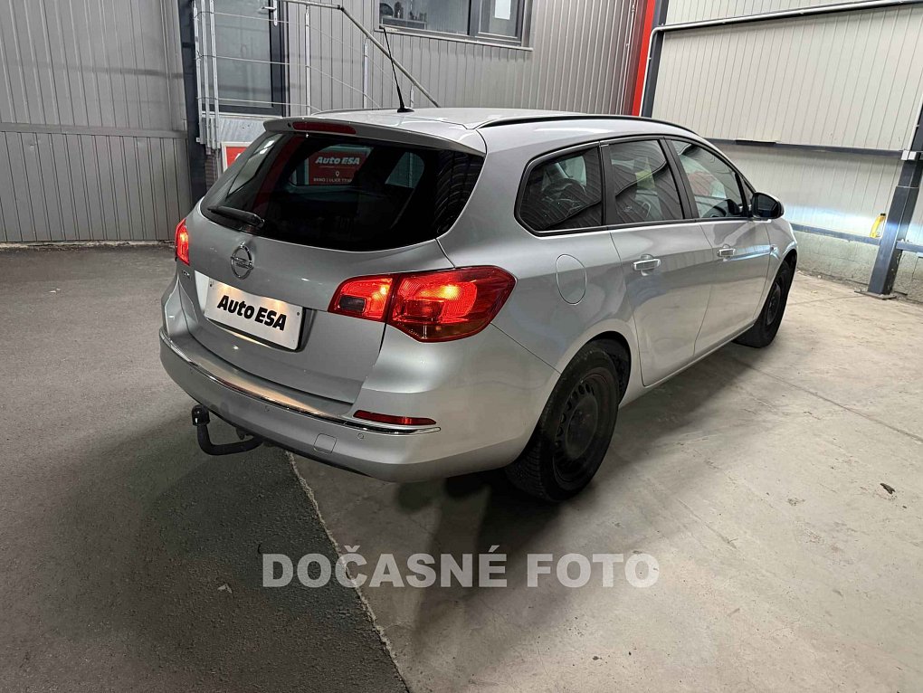 Opel Astra 1.4 Turbo 