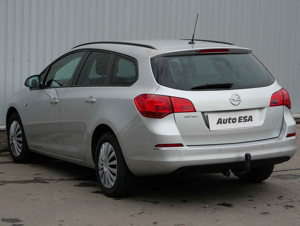Opel Astra 1.4 T 