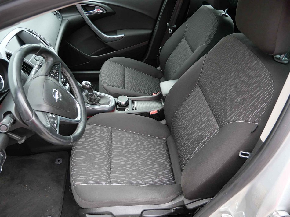 Opel Astra 1.4 T 