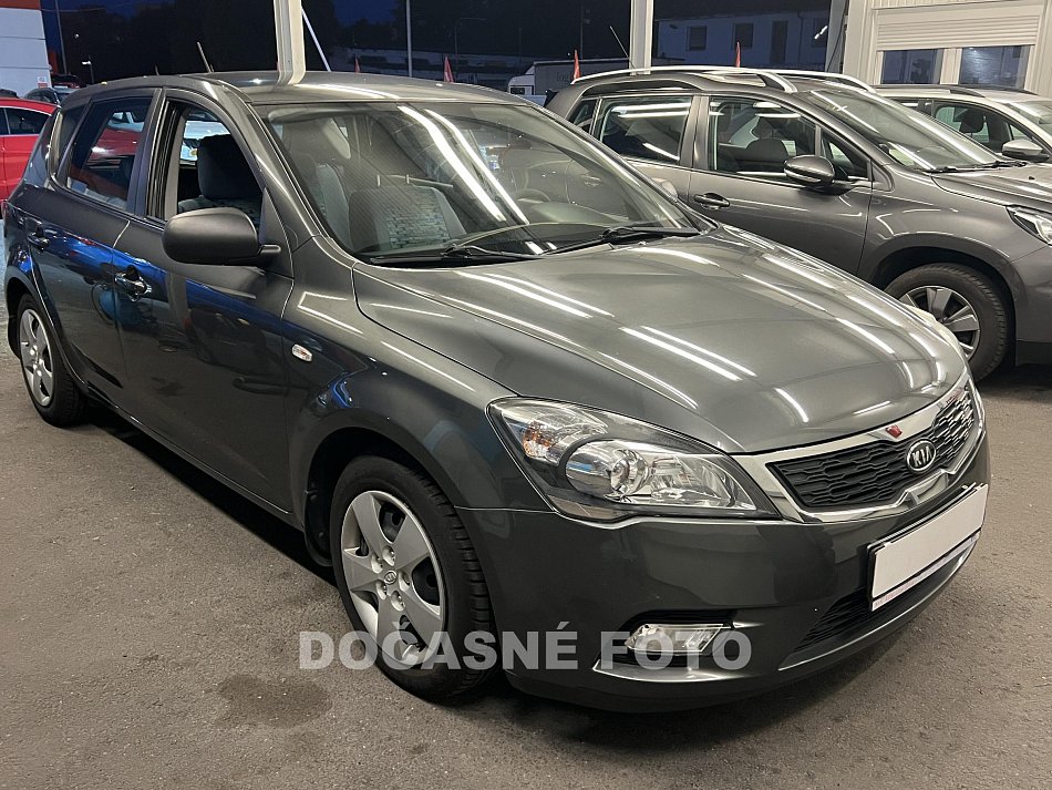 Kia Ceed 1.4i 