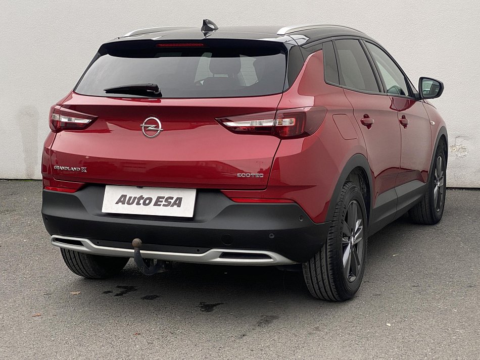 Opel Grandland X 1.2T Innovation