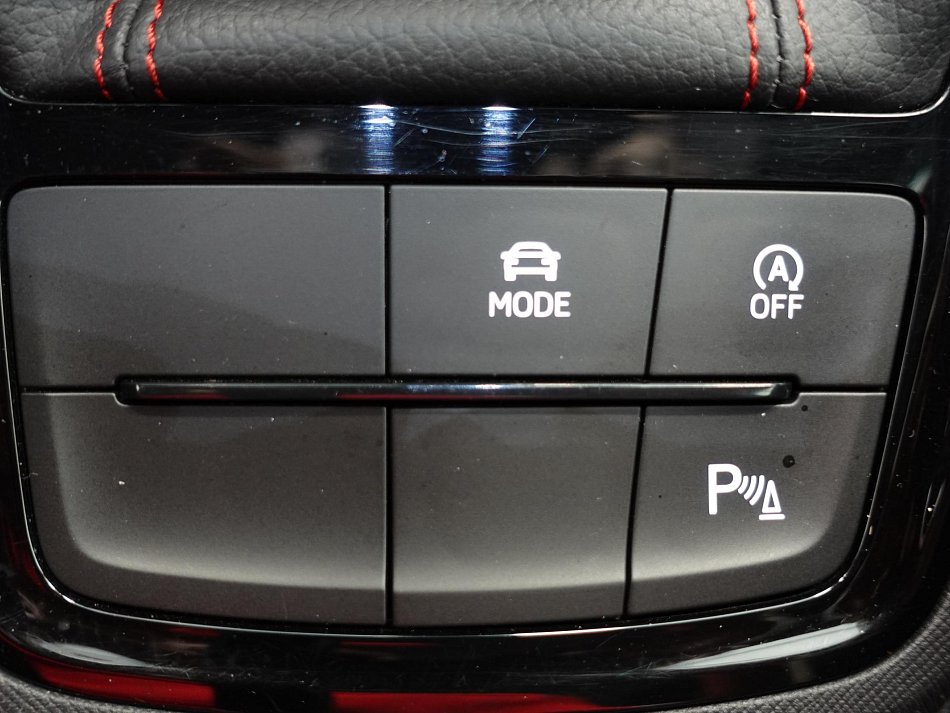 Škoda Kamiq 1.5TSi Monte Carlo