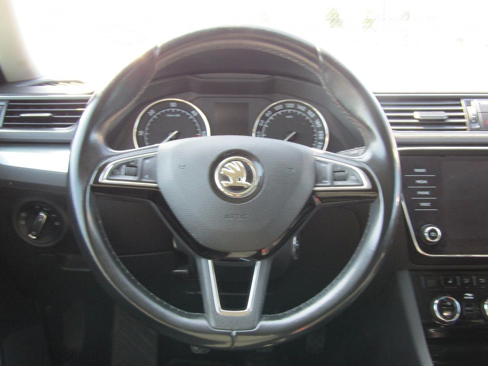 Škoda Superb III 2.0TDi Ambition