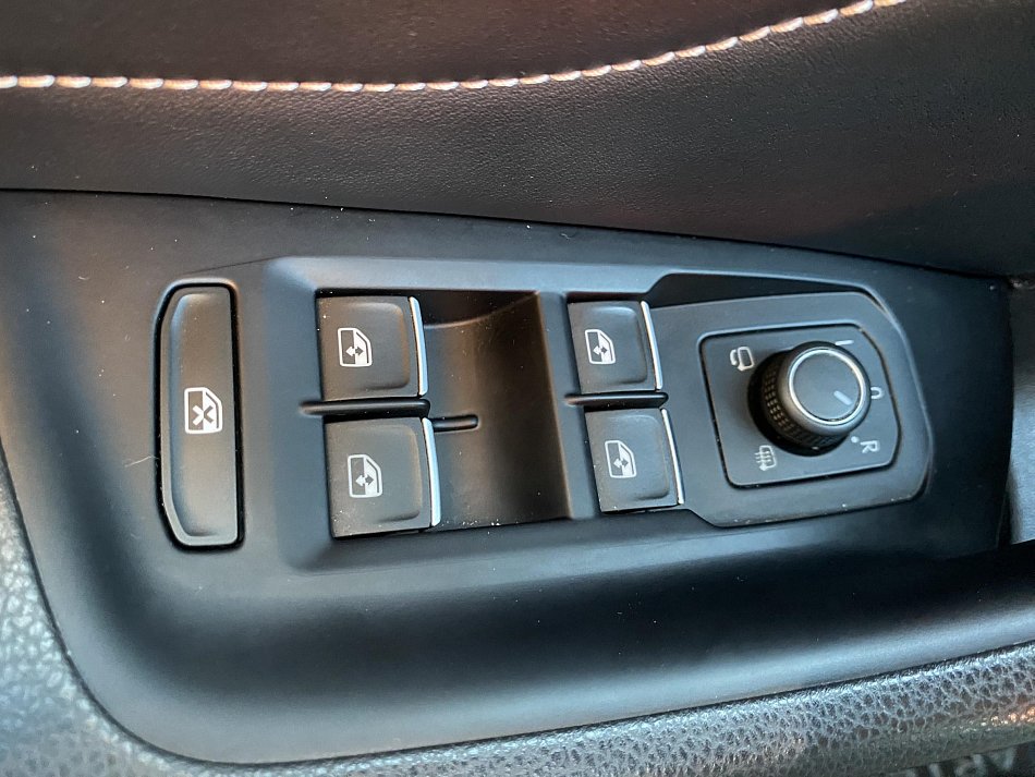 Volkswagen Arteon 2.0 TSi R-Line