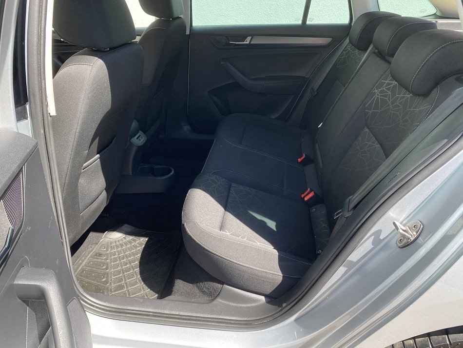 Škoda Rapid 1.0 TSi Clever