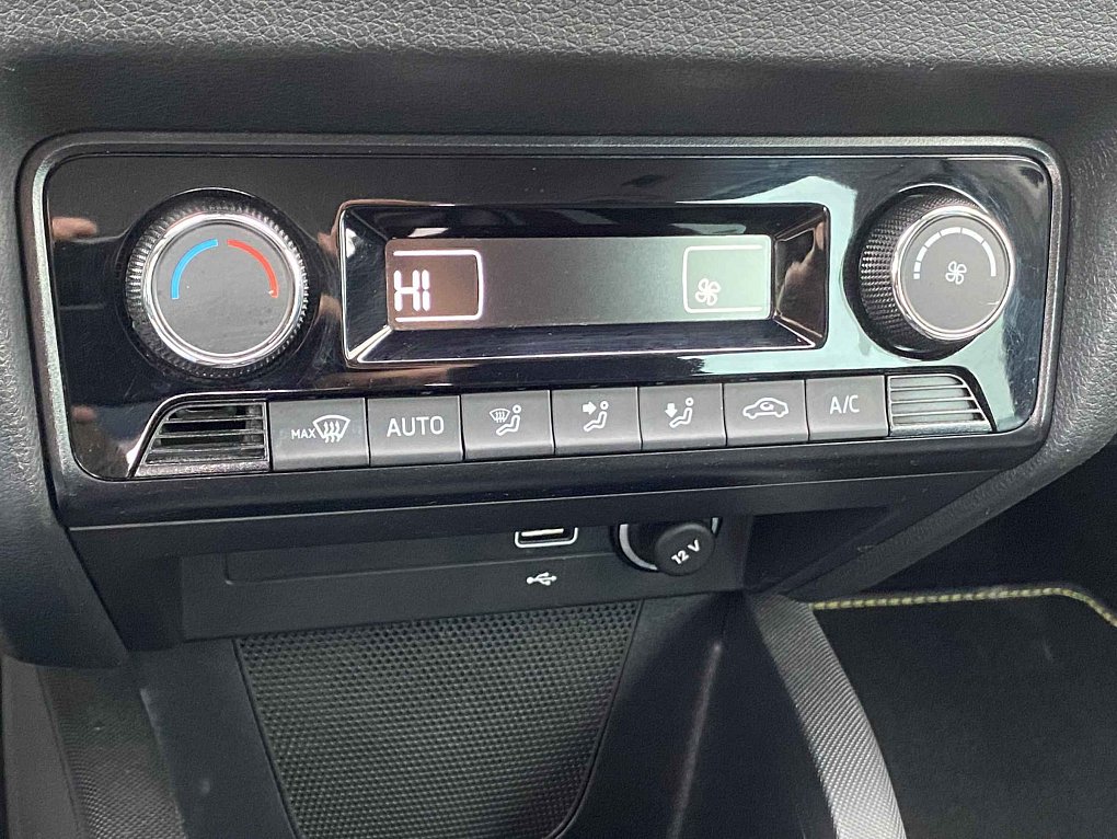 Škoda Fabia III 1.0 TSi Soleil