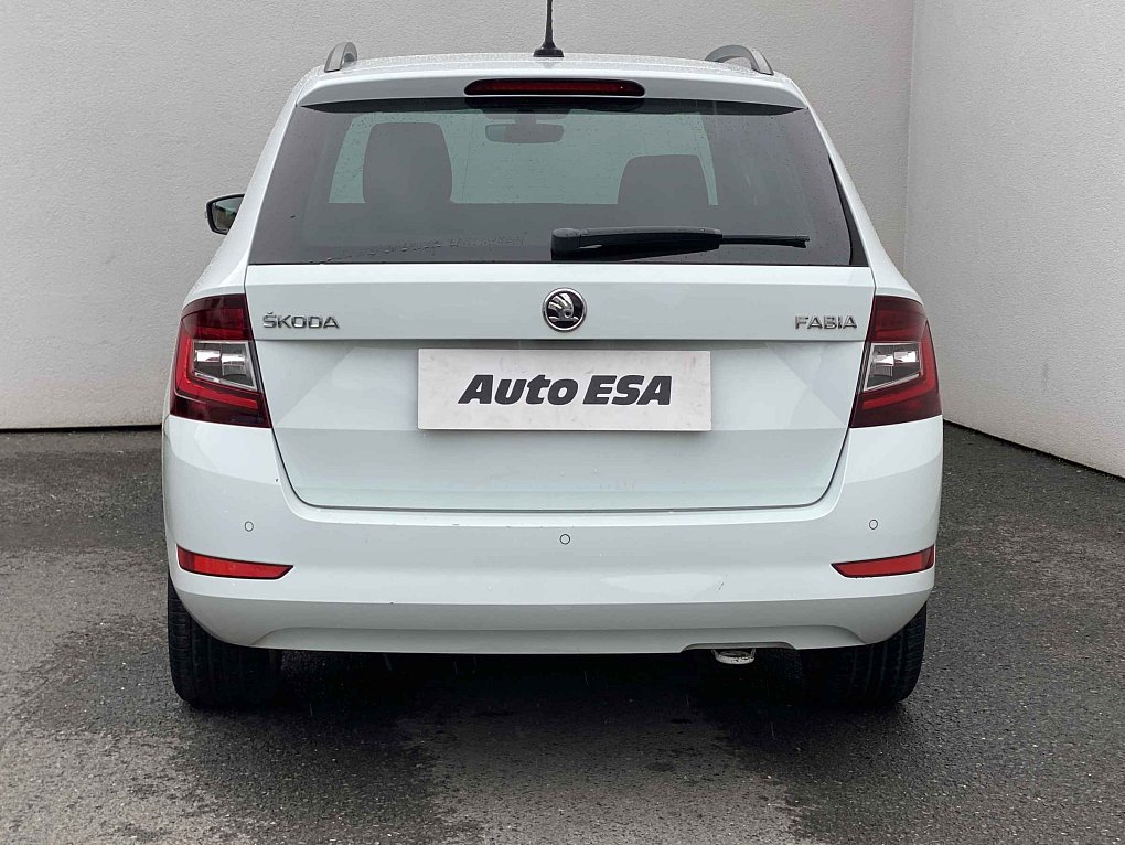 Škoda Fabia III 1.0 TSi Soleil