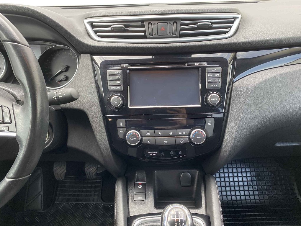 Nissan Qashqai 1.2TCe 