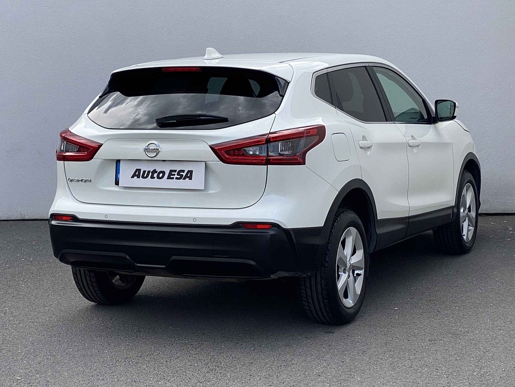 Nissan Qashqai 1.2TCe 