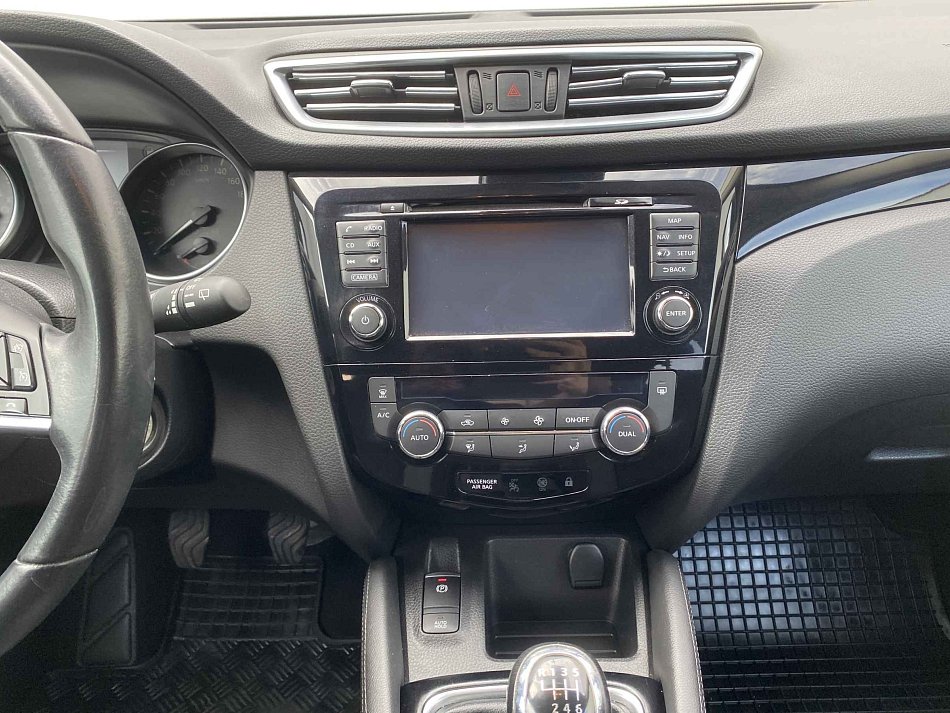 Nissan Qashqai 1.2TCe 
