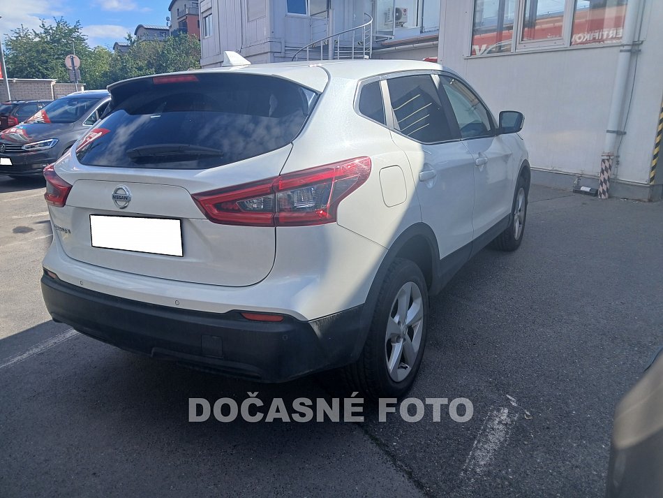 Nissan Qashqai 1.2 