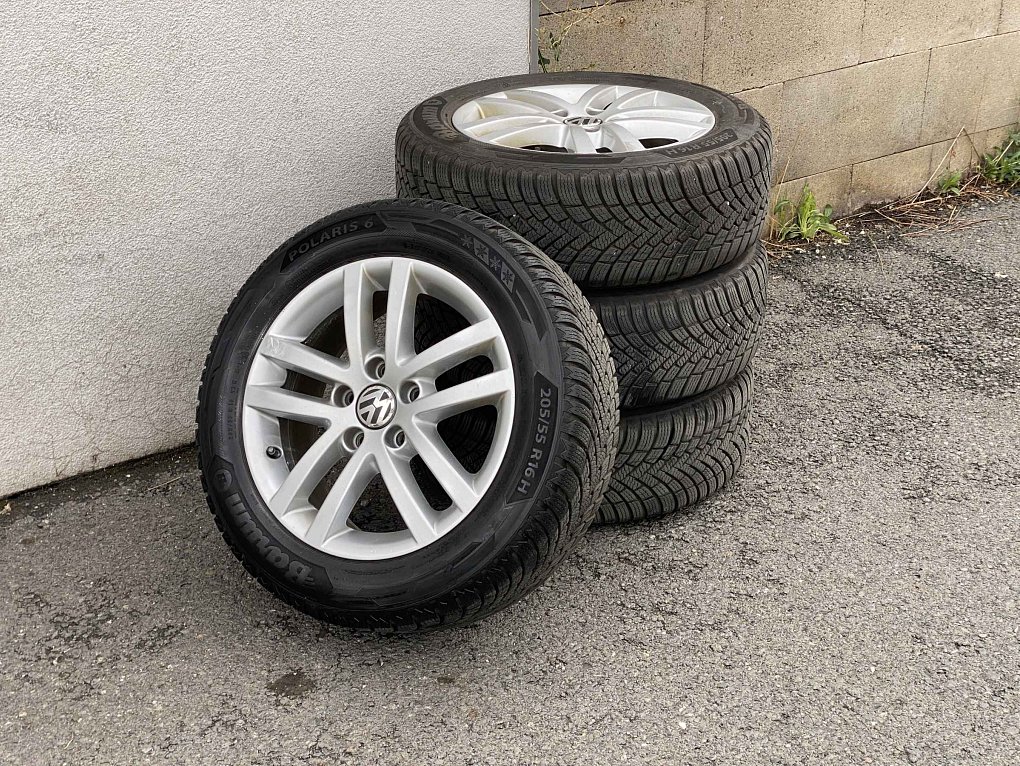 Volkswagen Touran 2.0 TDi 