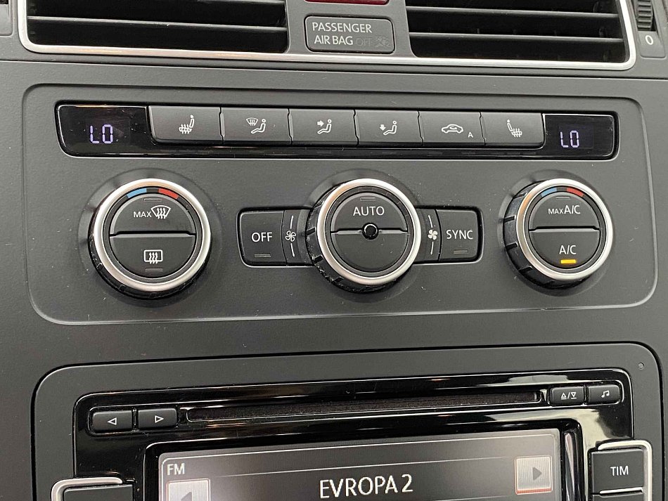 Volkswagen Touran 2.0 TDi 