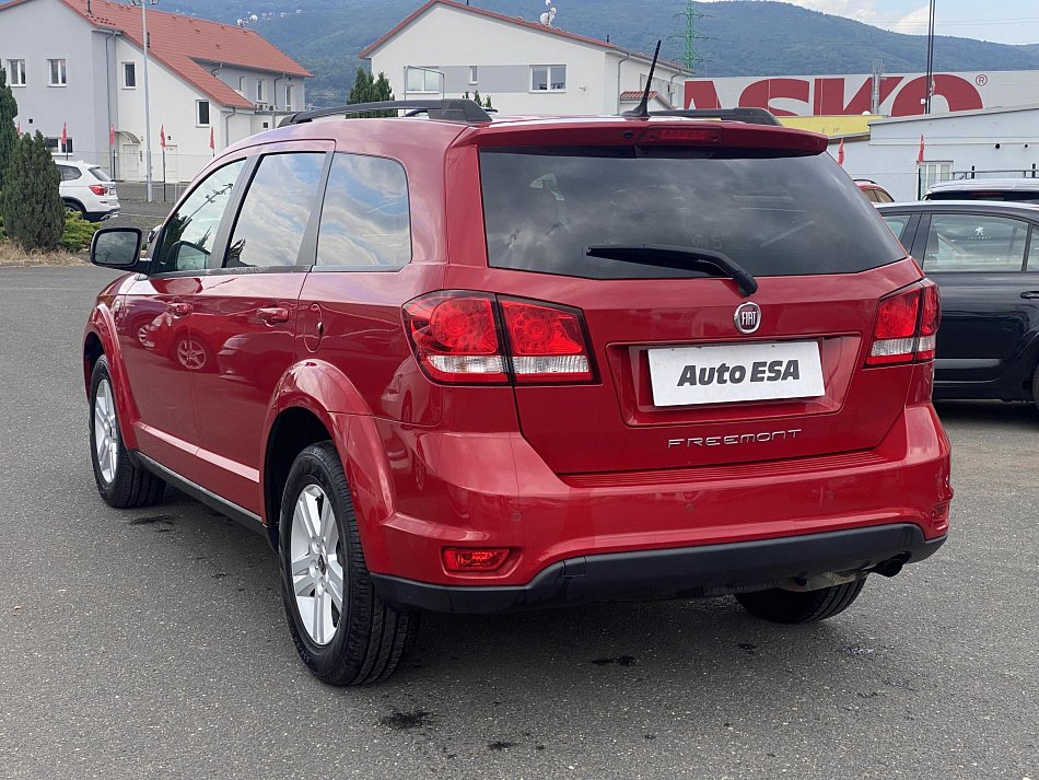 Fiat Freemont 2.4 i 