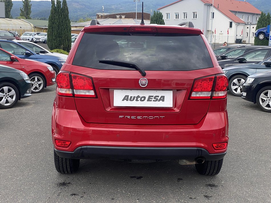 Fiat Freemont 2.4 i 