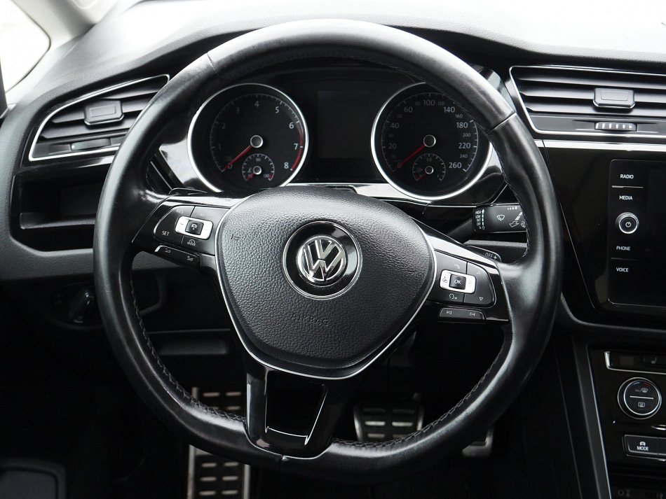 Volkswagen Touran 1.4 TSi Sound