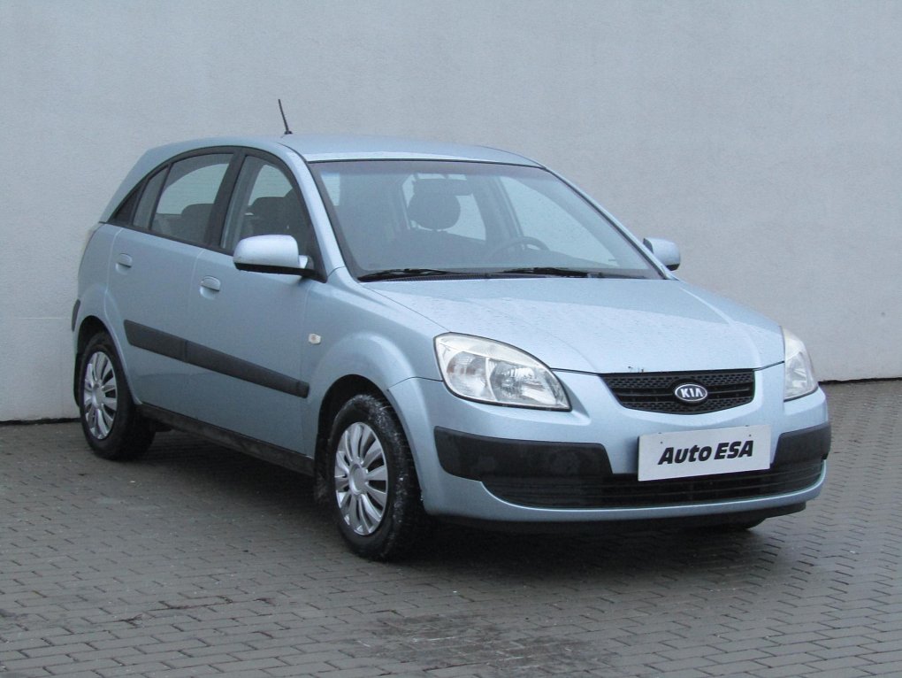 Kia Rio 1.4i 
