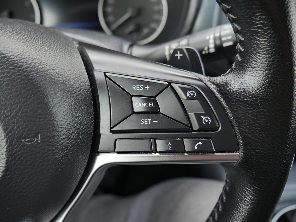 Nissan Juke 1.0 DiG-T N-Connecta