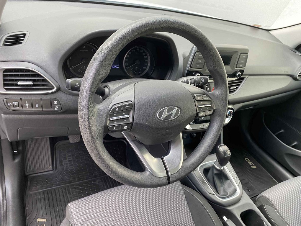 Hyundai I30 1.6 CRDi Smart