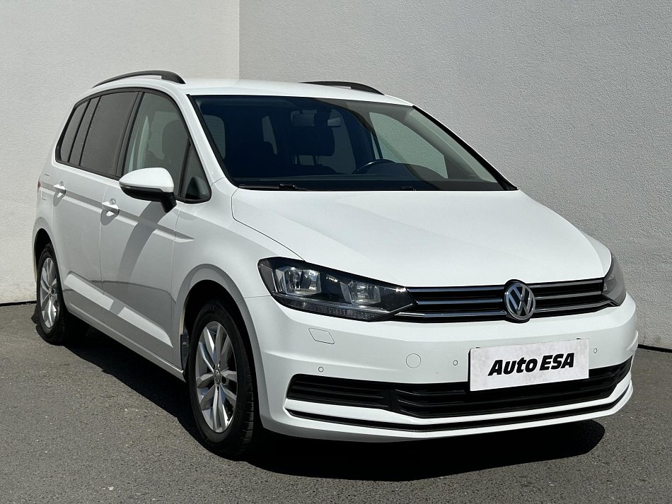 Volkswagen Touran 2.0 TDi 