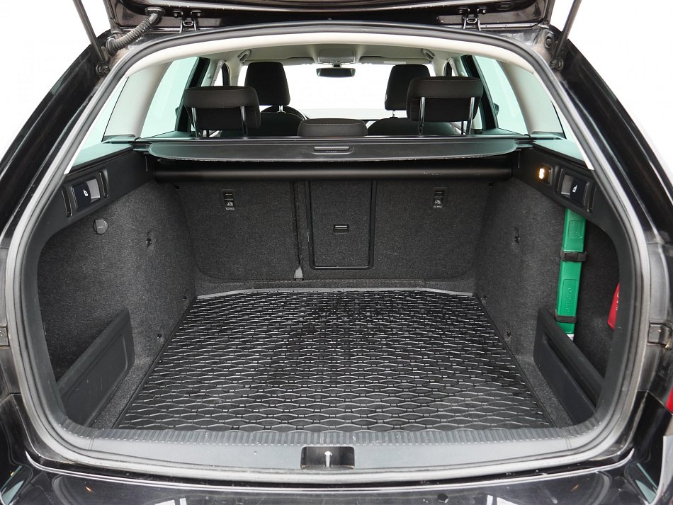 Škoda Octavia III 2.0 TDi  4x4