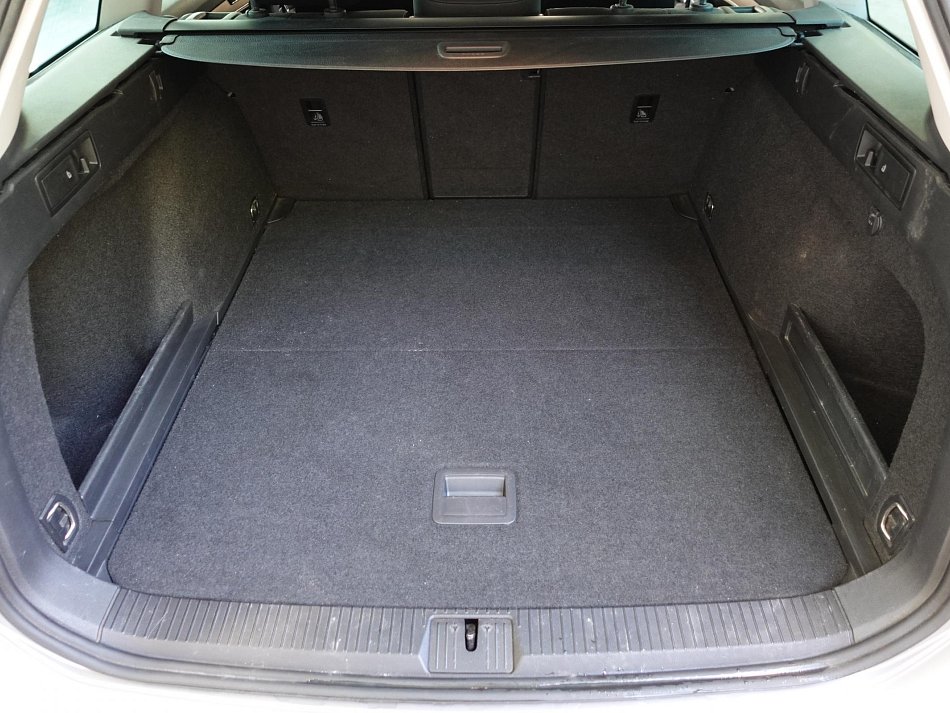 Volkswagen Passat 2.0TDi 