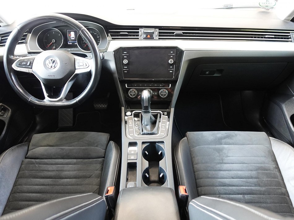 Volkswagen Passat 2.0TDi 