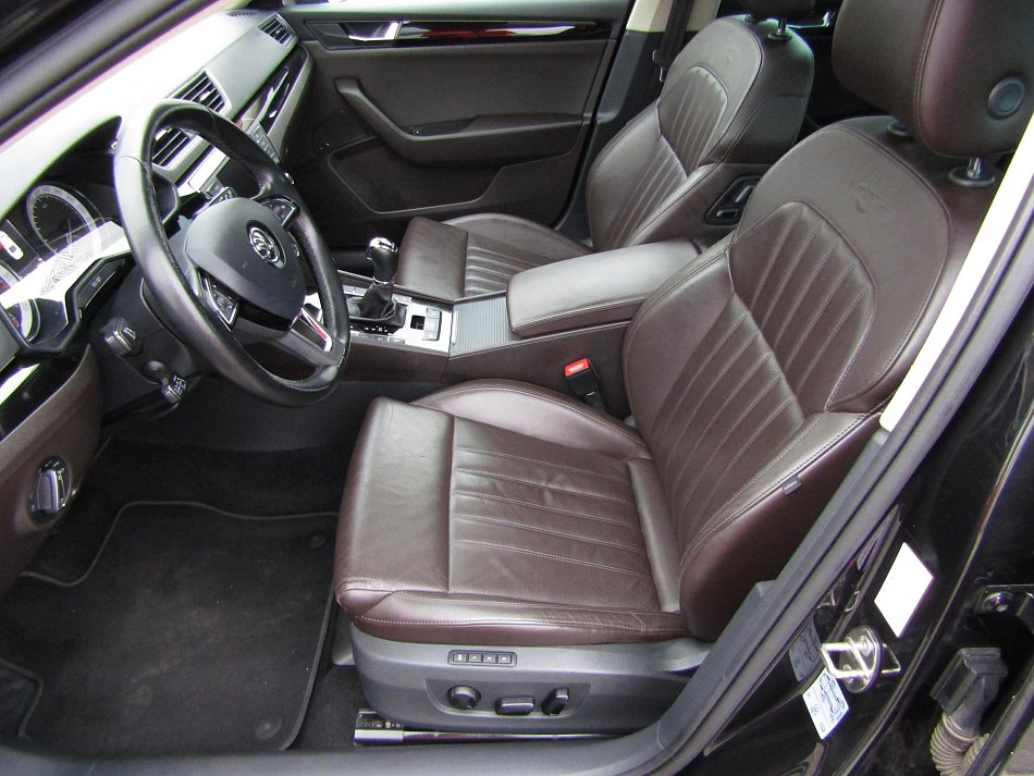 Škoda Superb III 2.0 TDi L&K 4x4