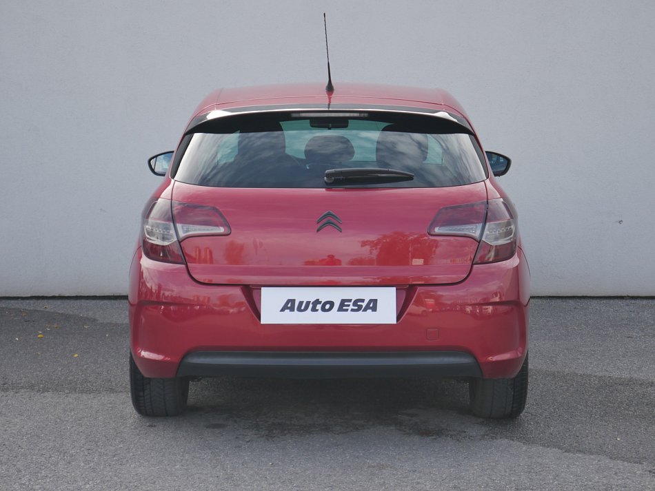 Citroën C4 1.4 i 
