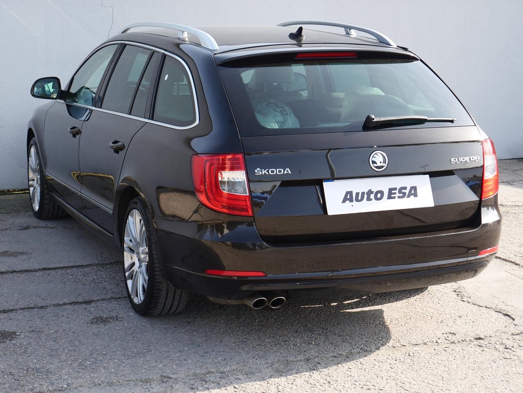 Škoda Superb II 2.0 TDi Elegance