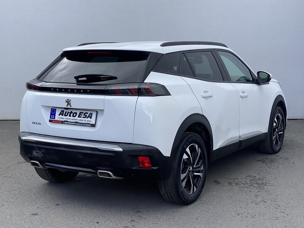Peugeot 2008 1.2 PT Allure
