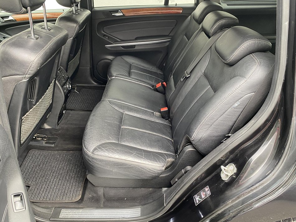 Mercedes-Benz GL 3.0 CDi  GL320 4M