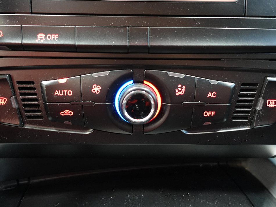 Audi Q5 2.0 TDi  quattro