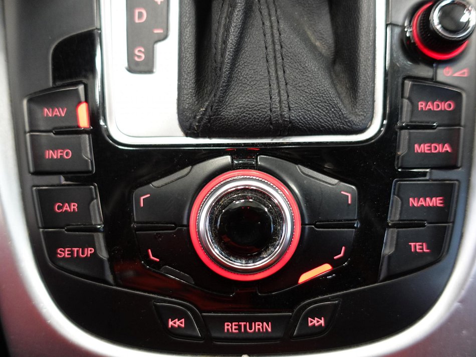 Audi Q5 2.0 TDi  quattro