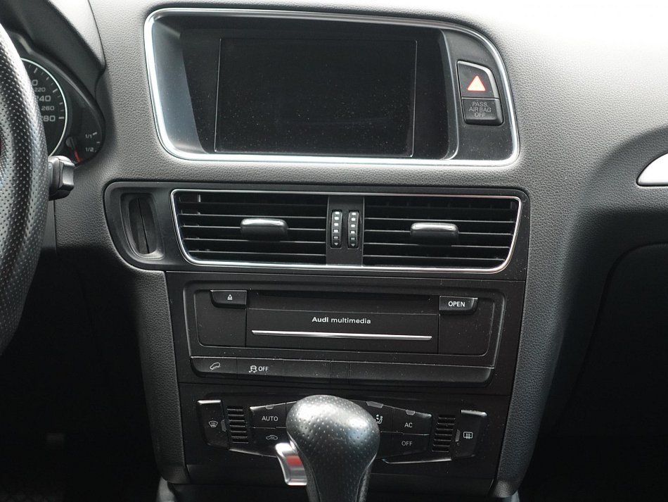 Audi Q5 2.0 TDi  quattro