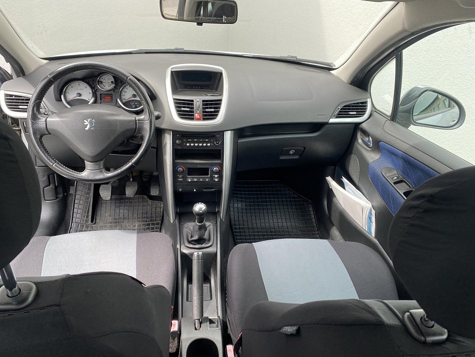 Peugeot 207 1.6 HDi 