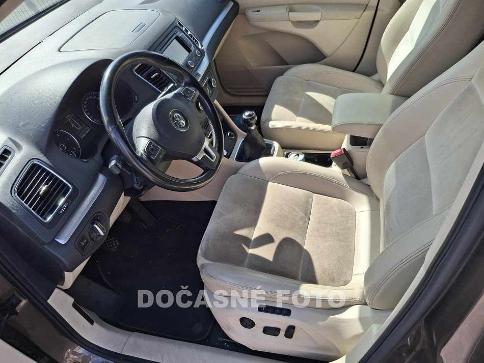 Volkswagen Sharan 2.0TDi 