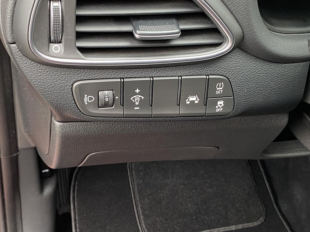 Hyundai I30 1.4 T-GDI 