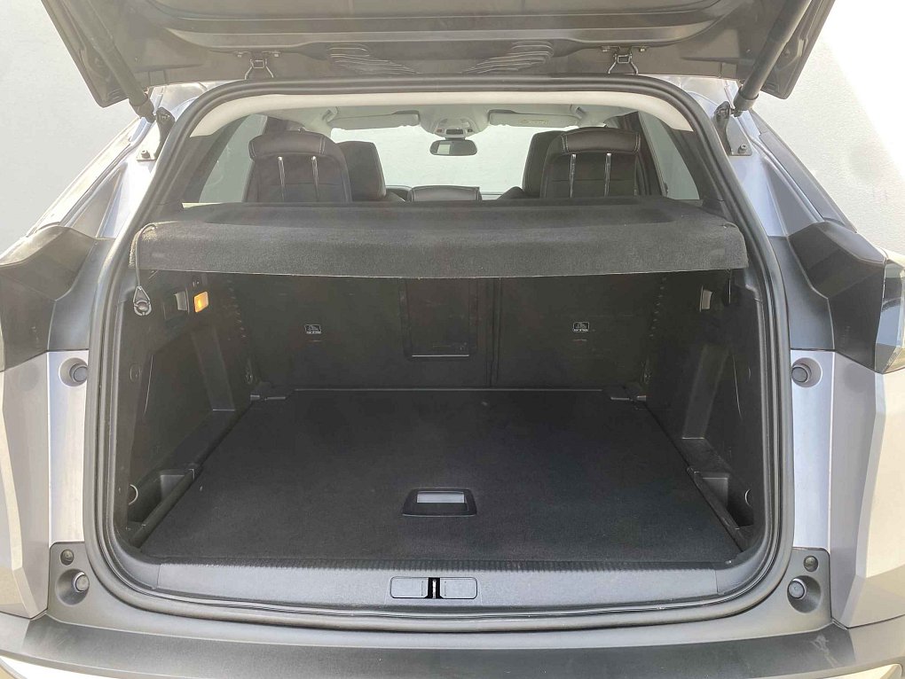Peugeot 3008 1.2 PT Allure