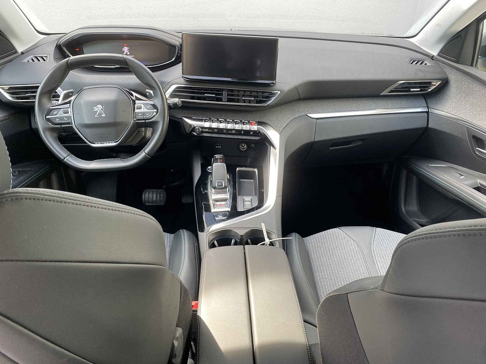 Peugeot 3008 1.2 PT Allure