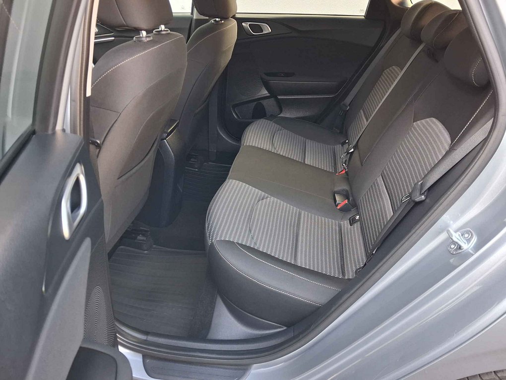 Kia Ceed 1.5 T-GDi TOP