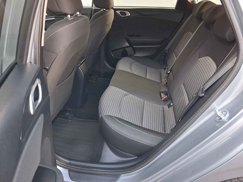 Kia Ceed 1.5 T-GDi TOP