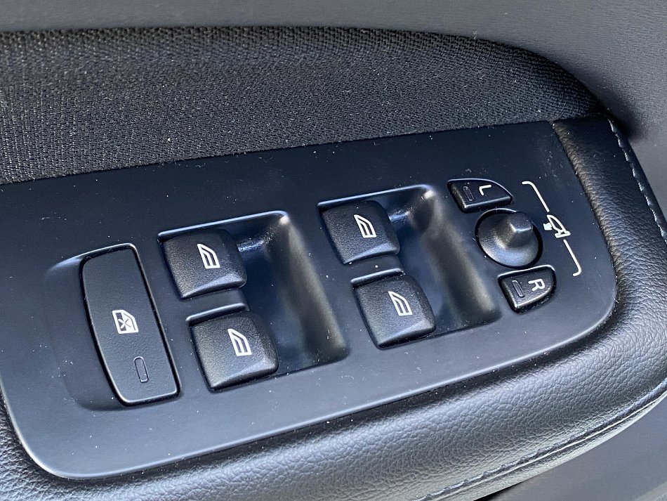 Volvo V60 2.0 D3 