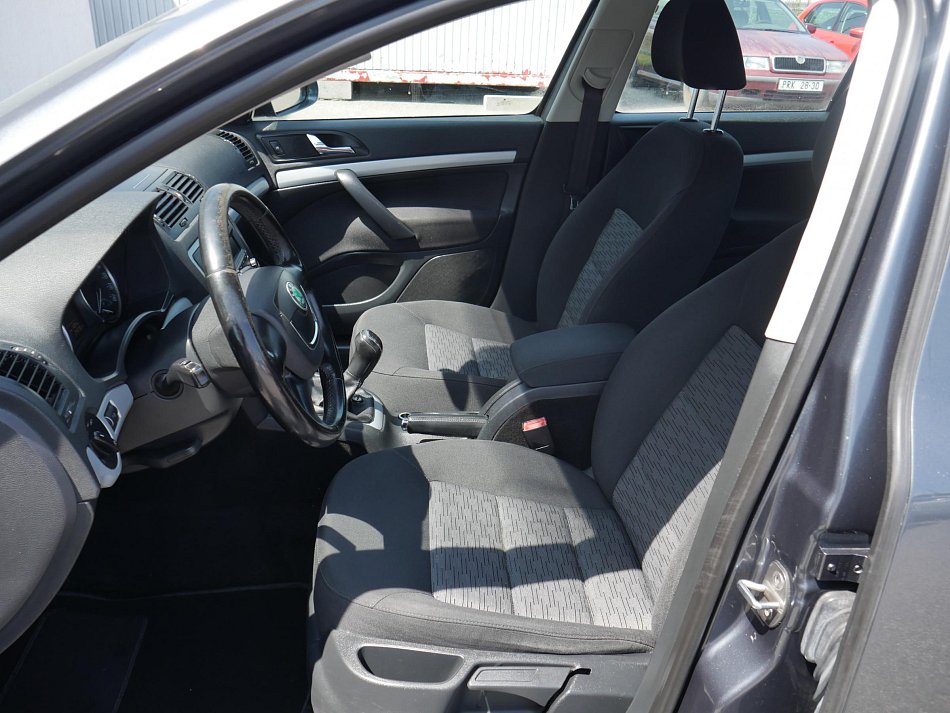 Škoda Octavia II 2.0 TDi 