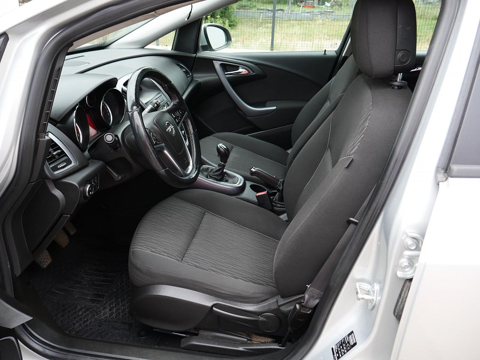 Opel Astra 1.7 CDTi 